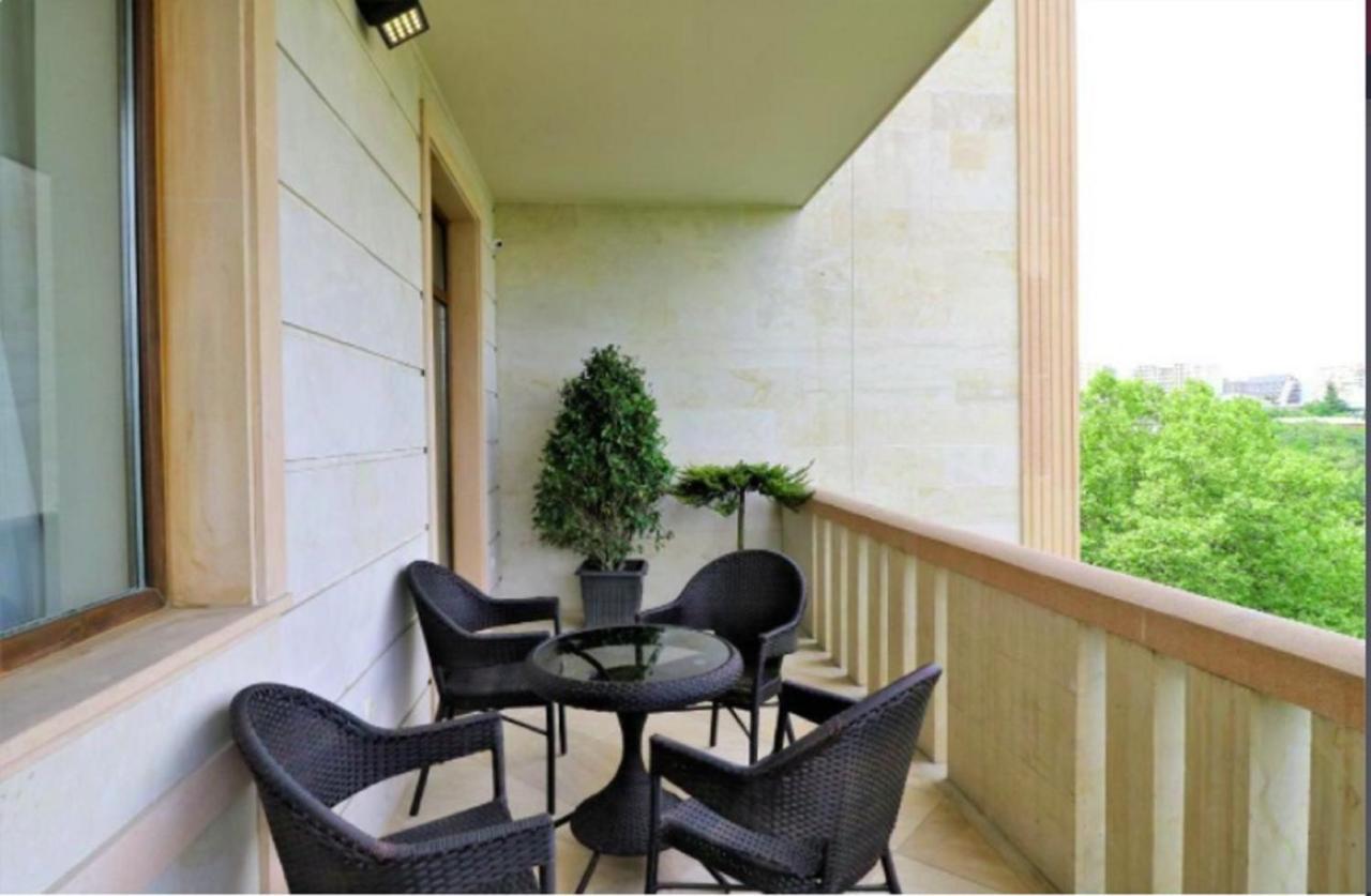 Sunset Tbilisi Luxury ApartHotel Bagian luar foto