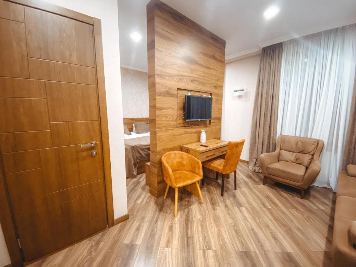 Sunset Tbilisi Luxury ApartHotel Bagian luar foto